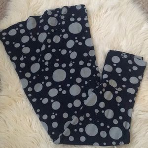 Lularoe Navy and grey polka dot maxi skirt xxs